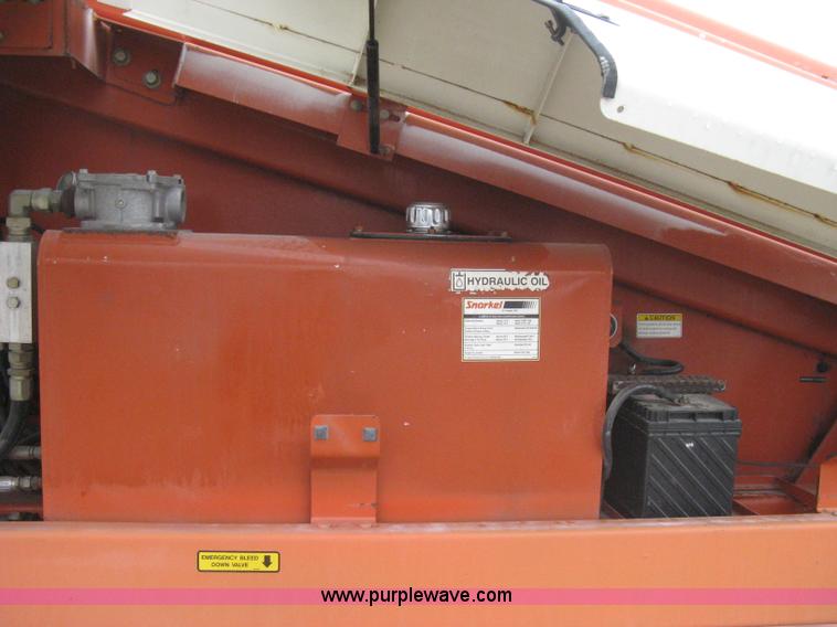 image for item I5646 1999 Snorkel TB60 boom lift