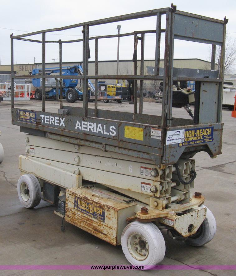 image for item I5653 Terex TS20 electric scissor lift