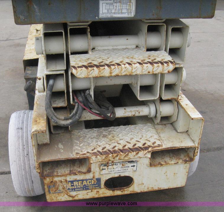 image for item I5653 Terex TS20 electric scissor lift