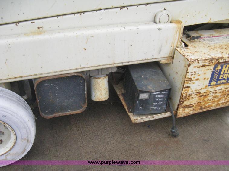 image for item I5653 Terex TS20 electric scissor lift