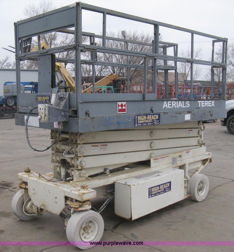 image for item I5654 Terex/Marklift CH30EP electric scissor lift