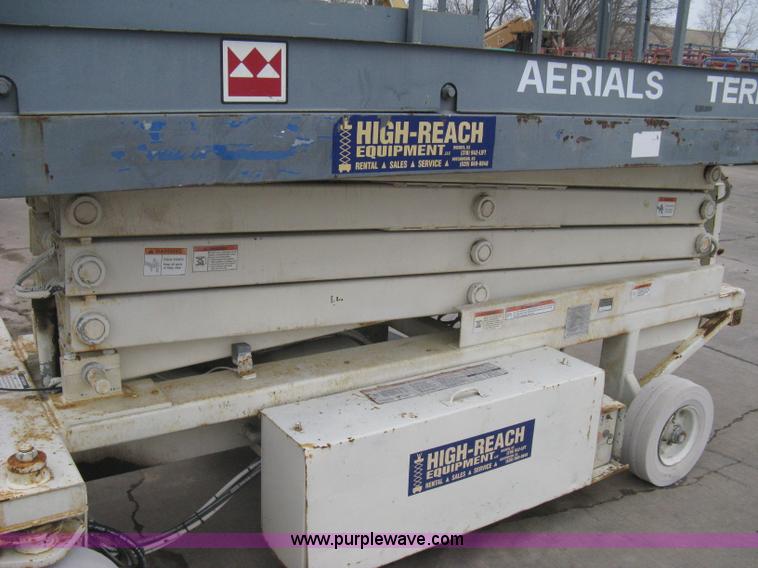 image for item I5654 Terex/Marklift CH30EP electric scissor lift