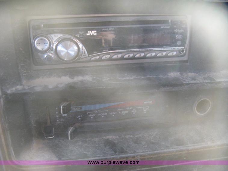 image for item I5732 1991 Ford Econoline E350 bus