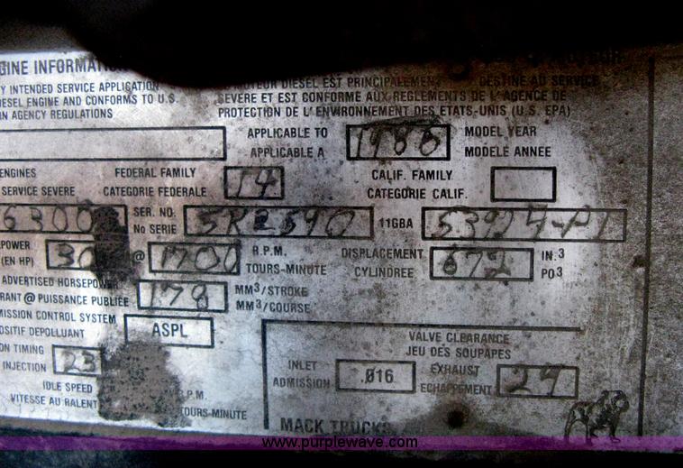 image for item I5746 1985 Mack RS688LST Value Liner cab and chassis