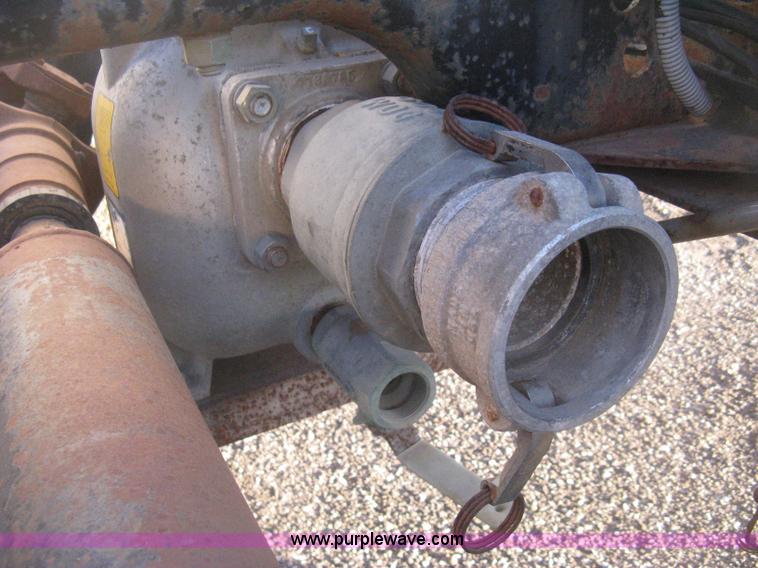 image for item I5746 1985 Mack RS688LST Value Liner cab and chassis