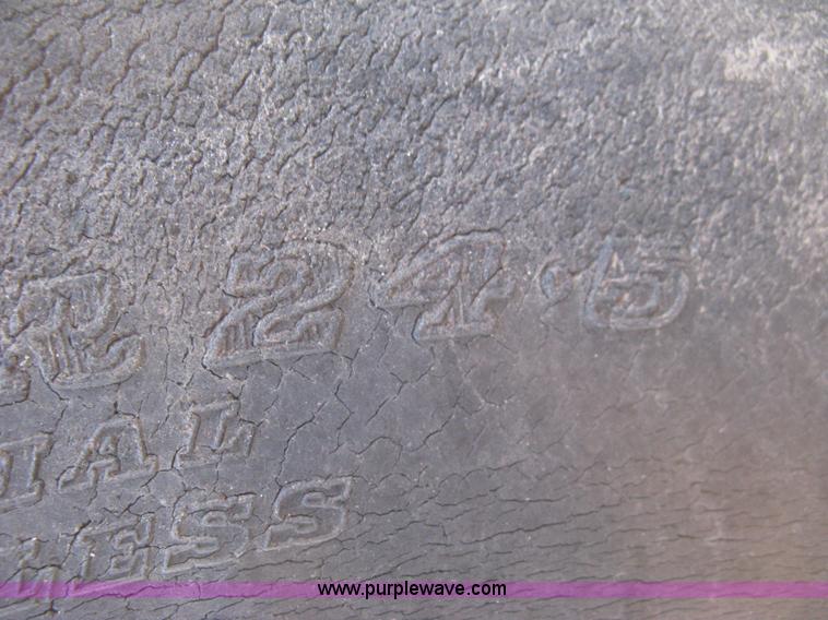 image for item I5746 1985 Mack RS688LST Value Liner cab and chassis