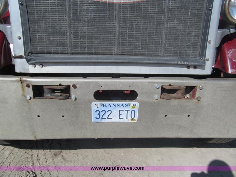 image for item I7228 1983 Peterbilt 359 semi truck