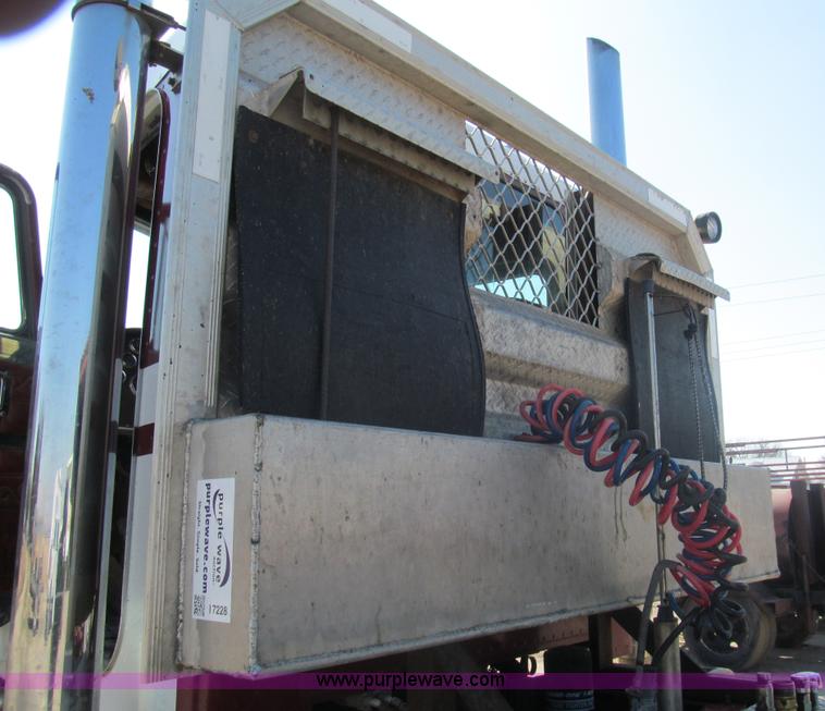 image for item I7228 1983 Peterbilt 359 semi truck