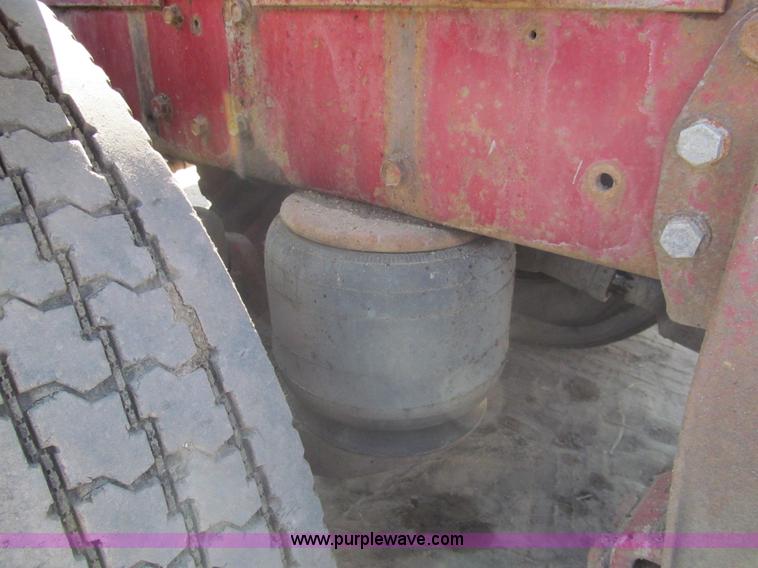 image for item I7228 1983 Peterbilt 359 semi truck