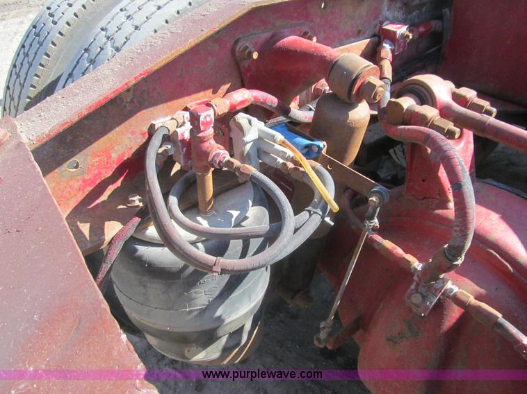 image for item I7228 1983 Peterbilt 359 semi truck