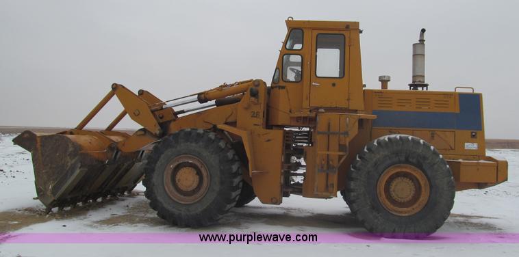 image for item I7229 Kobelco LK700A wheel loader