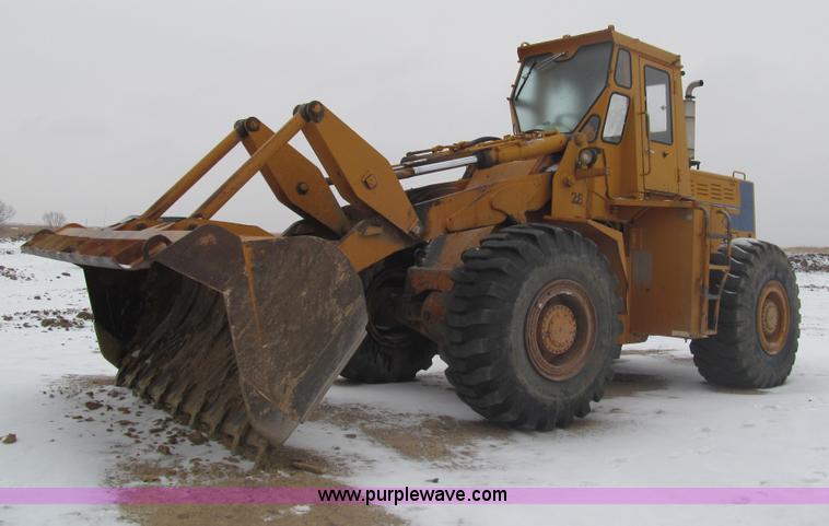 image for item I7229 Kobelco LK700A wheel loader