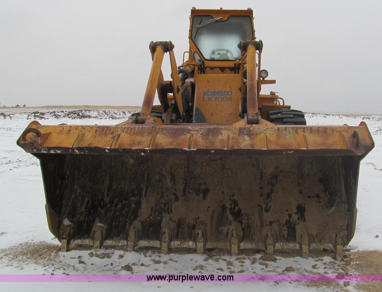 image for item I7229 Kobelco LK700A wheel loader