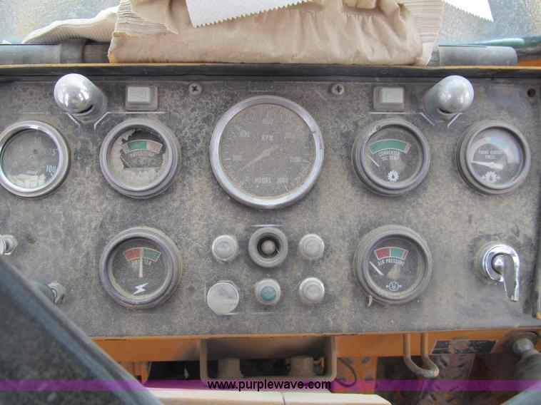 image for item I7229 Kobelco LK700A wheel loader