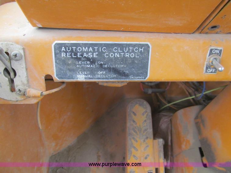 image for item I7229 Kobelco LK700A wheel loader