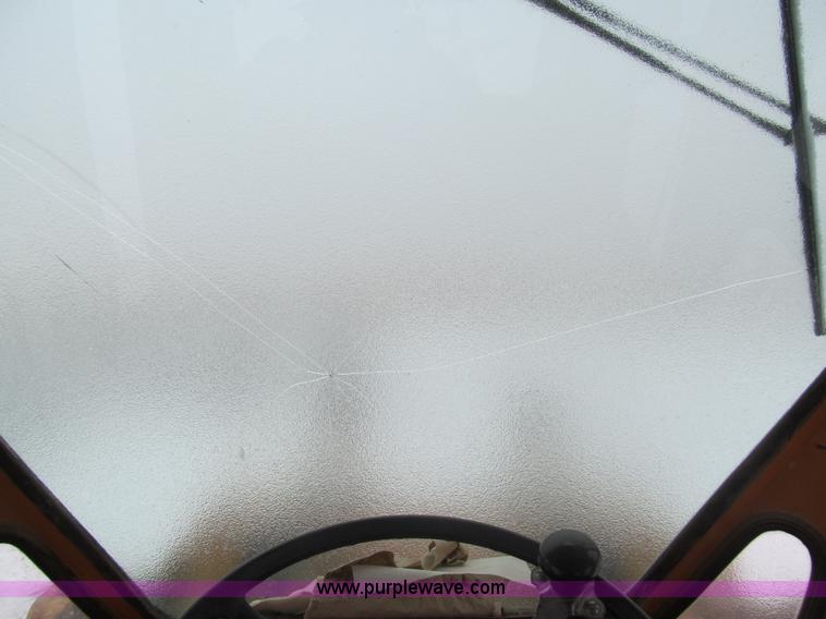 image for item I7229 Kobelco LK700A wheel loader