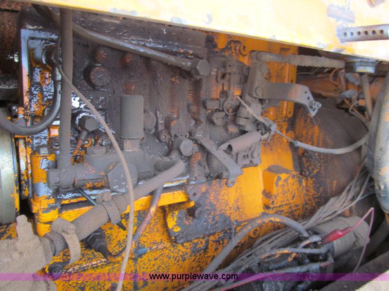 image for item I7229 Kobelco LK700A wheel loader