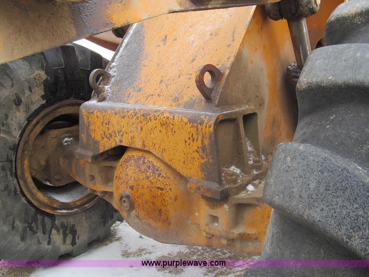 image for item I7229 Kobelco LK700A wheel loader
