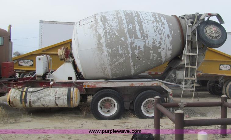image for item I7231 1979 Kenworth C900 mixer truck