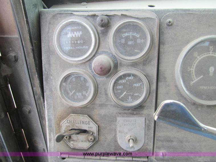 image for item I7231 1979 Kenworth C900 mixer truck