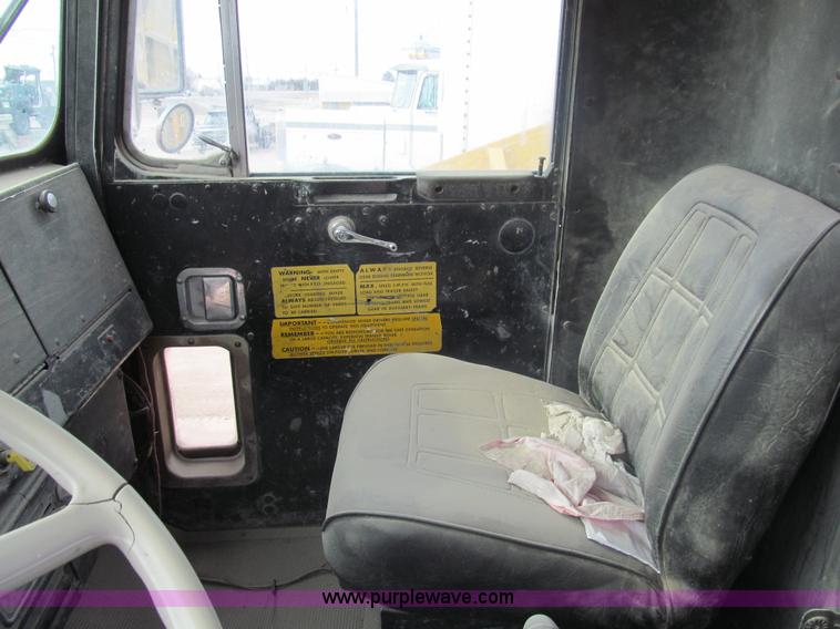image for item I7231 1979 Kenworth C900 mixer truck