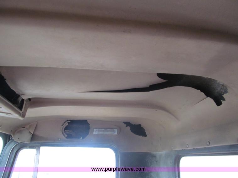 image for item I7231 1979 Kenworth C900 mixer truck