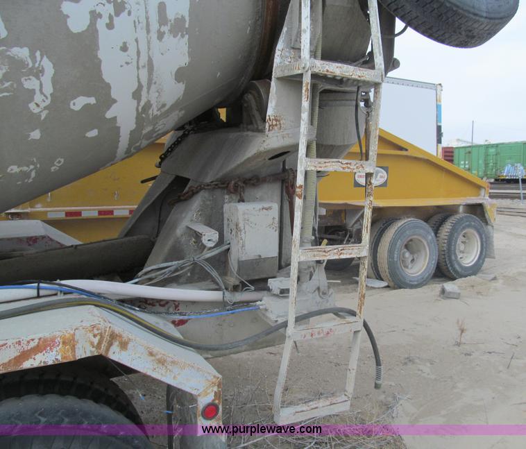 image for item I7231 1979 Kenworth C900 mixer truck