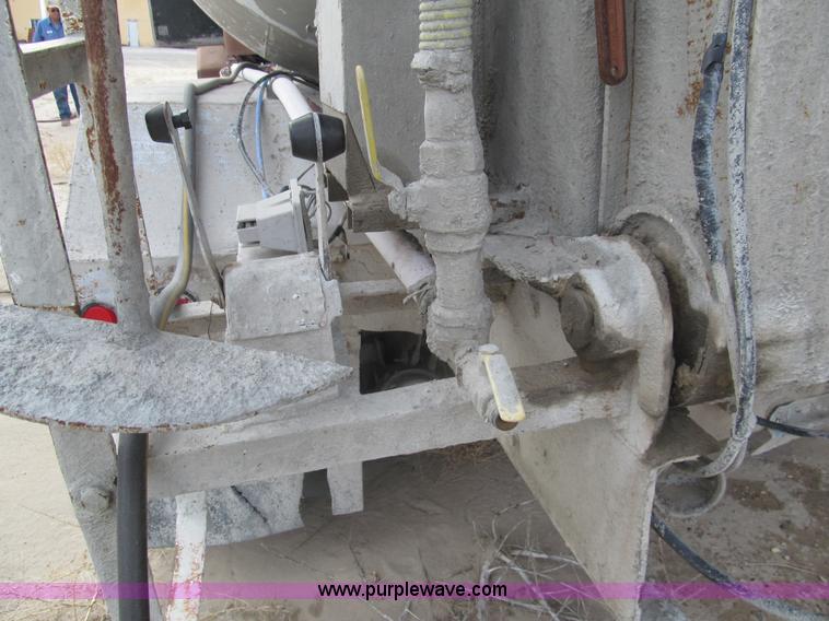 image for item I7231 1979 Kenworth C900 mixer truck