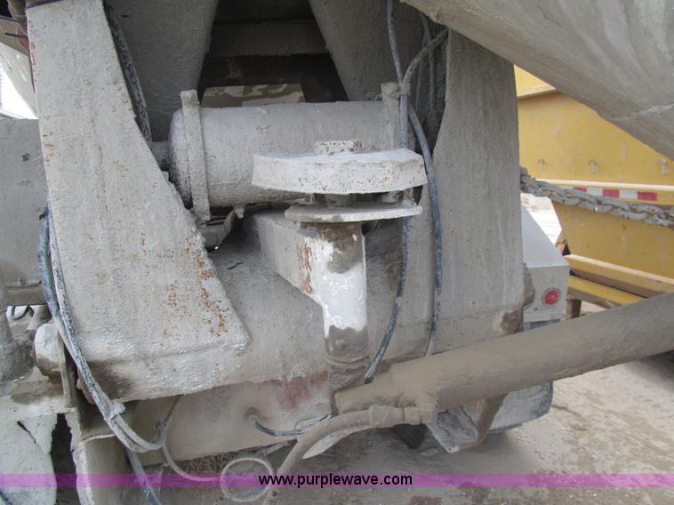 image for item I7231 1979 Kenworth C900 mixer truck