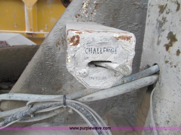 image for item I7231 1979 Kenworth C900 mixer truck