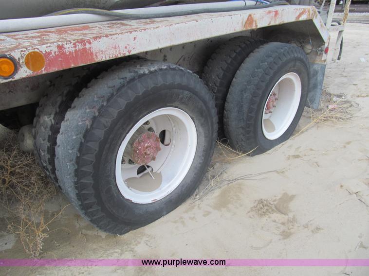 image for item I7231 1979 Kenworth C900 mixer truck