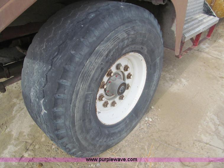 image for item I7231 1979 Kenworth C900 mixer truck