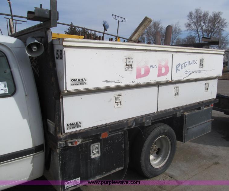 image for item I7232 1992 Dodge Ram 350 Club Cab utility truck