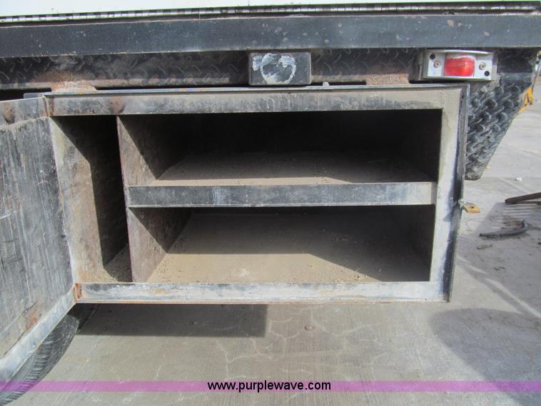 image for item I7232 1992 Dodge Ram 350 Club Cab utility truck