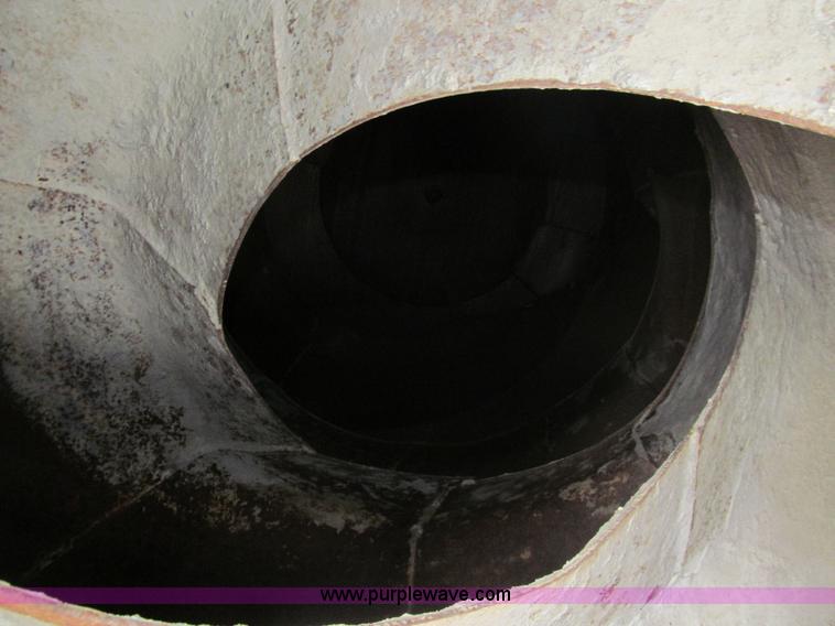 image for item I7234 Challenge 10 yard cement mixer drum