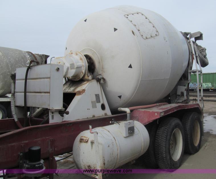 image for item I7237 1978 Peterbilt 348M mixer truck