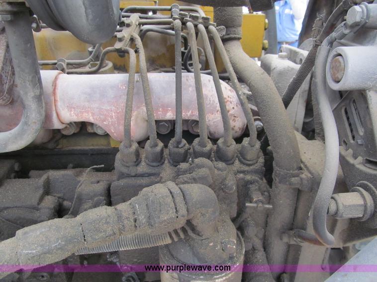 image for item I7237 1978 Peterbilt 348M mixer truck