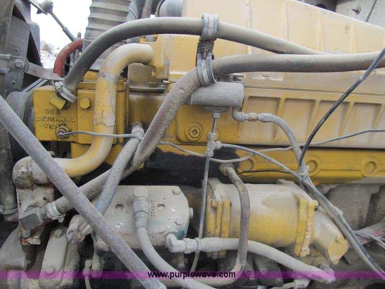 image for item I7237 1978 Peterbilt 348M mixer truck