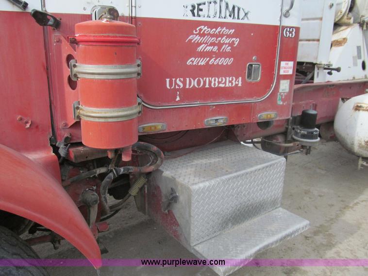 image for item I7237 1978 Peterbilt 348M mixer truck