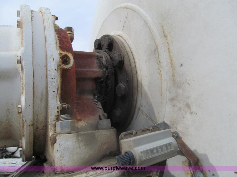 image for item I7237 1978 Peterbilt 348M mixer truck