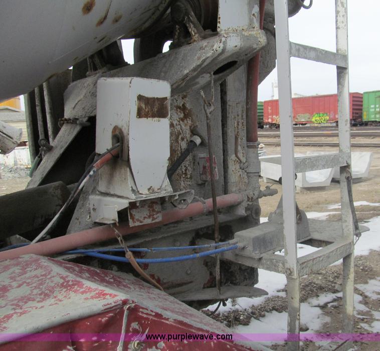 image for item I7237 1978 Peterbilt 348M mixer truck