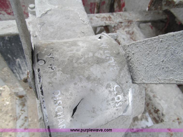 image for item I7237 1978 Peterbilt 348M mixer truck