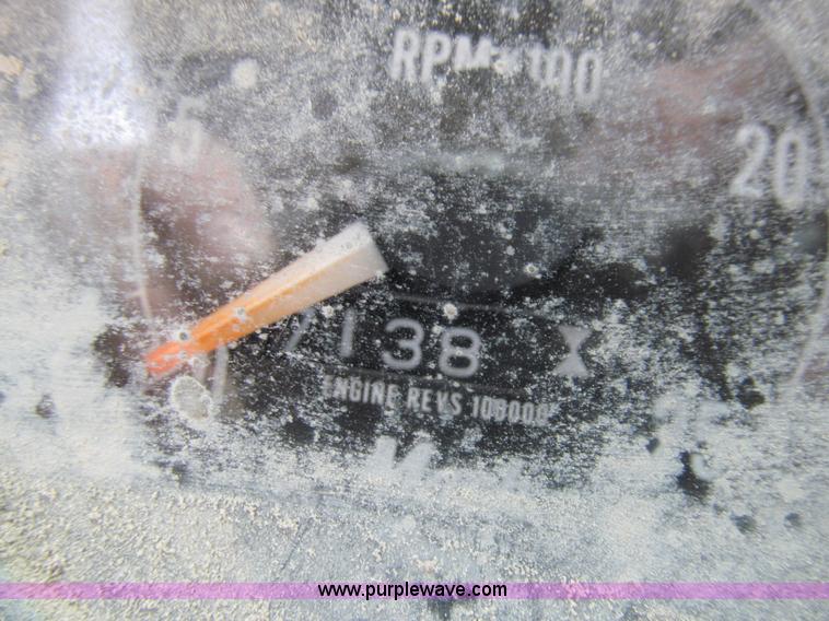 image for item I7238 1985 Mack RS688LS mixer truck