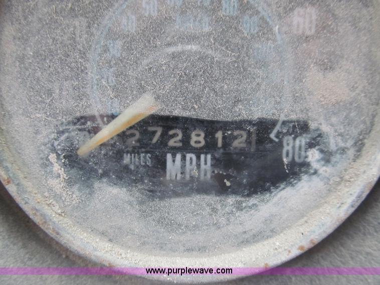 image for item I7238 1985 Mack RS688LS mixer truck