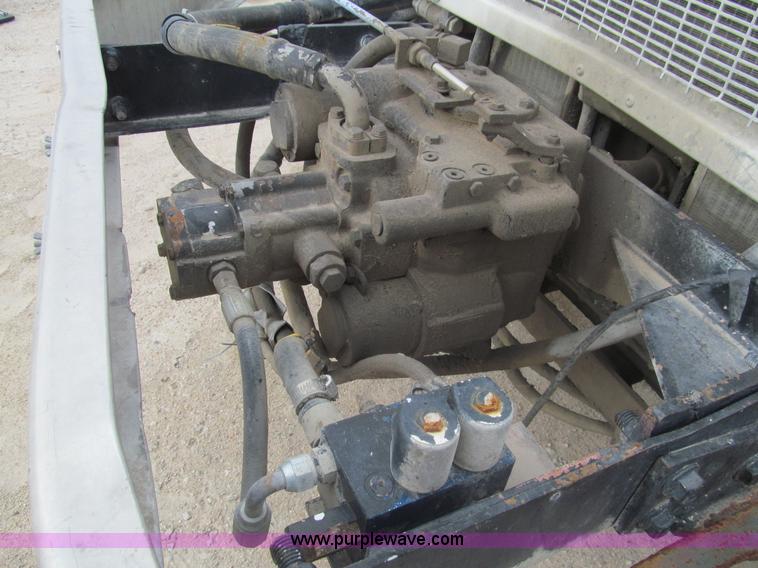 image for item I7238 1985 Mack RS688LS mixer truck