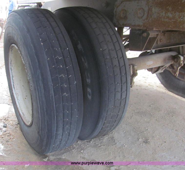 image for item I7239 1988 Corn Husker 14' pup dump trailer