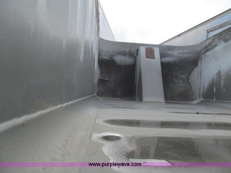 image for item I7239 1988 Corn Husker 14' pup dump trailer