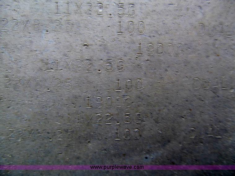 image for item I7239 1988 Corn Husker 14' pup dump trailer