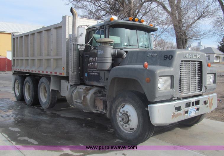 image for item I7240 1991 Mack RD688S triple axle dump truck