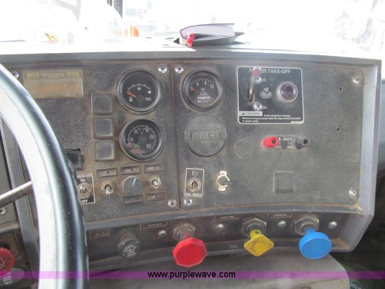 image for item I7240 1991 Mack RD688S triple axle dump truck